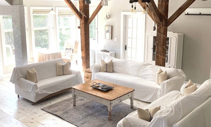 Moultonborough Other | Sprawling vintage farmhouse on ten acres for large groups in Lakes Region