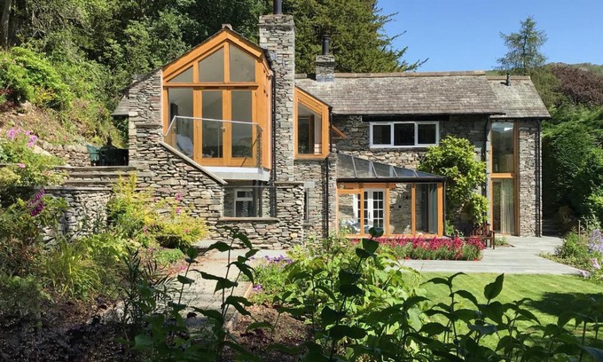 Ambleside House | Spring Cottage