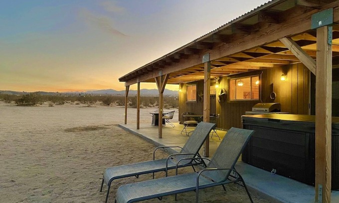 Landers House | 🌵 Spy Mountain Hideaway on 5 Acres w/Hot Tub | ATV Paradise & Privacy 🌵