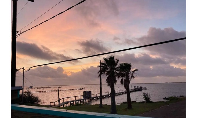 Rockport Cottage | St.Charles Bay Waterfront Cottage@boat ramp
