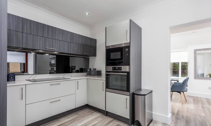 Troon Apartment | St Meddans Mews - Donnini Apartments