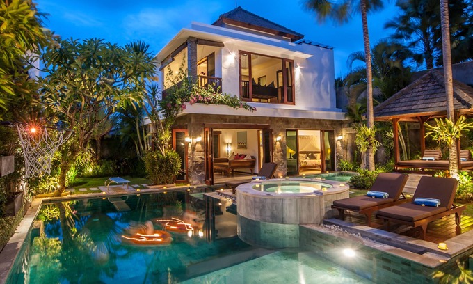 Dyanapura Villa | Staffed Luxury Villa, Chef Services. Beach & Shops Central Seminyak,