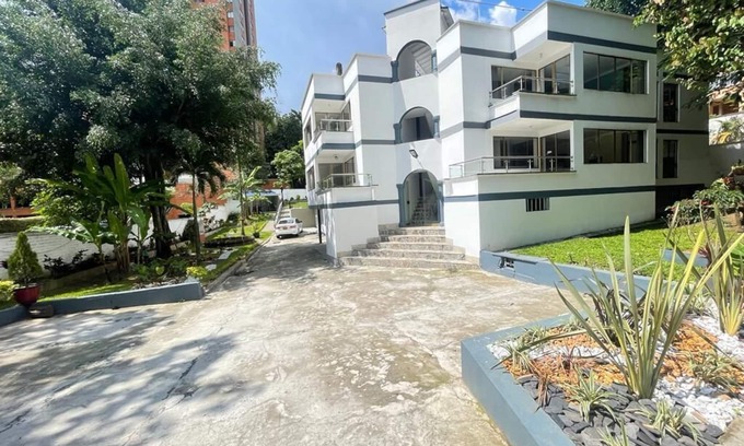 Alejandria Apartment | Stahl House