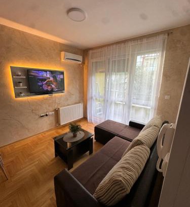 Vrbas Apartment | Stan na dan La familia Vrbas