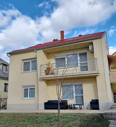 Pecs Apartment | Stardust apartman