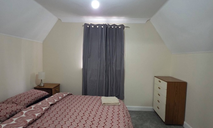 Colchester Apartment | Stay Near Colchester twn centre4
