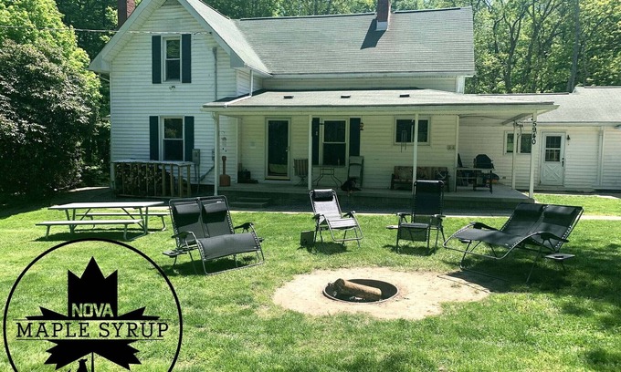 Hartstown Other | Stay on a live operating maple syrup farm!