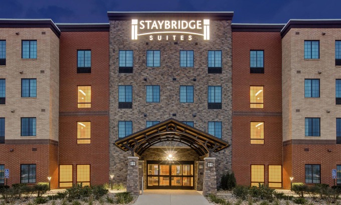 Benton Harbor Hotel | Staybridge Suites Benton Harbor - St. Joseph by IHG