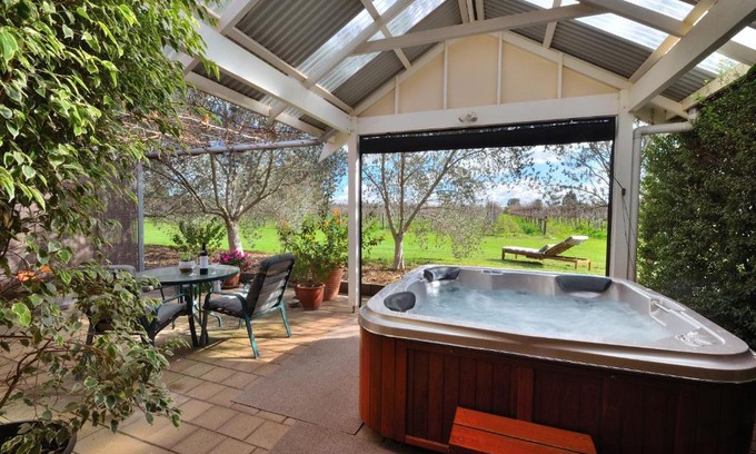 Light Pass House | Stephanette's Cottage