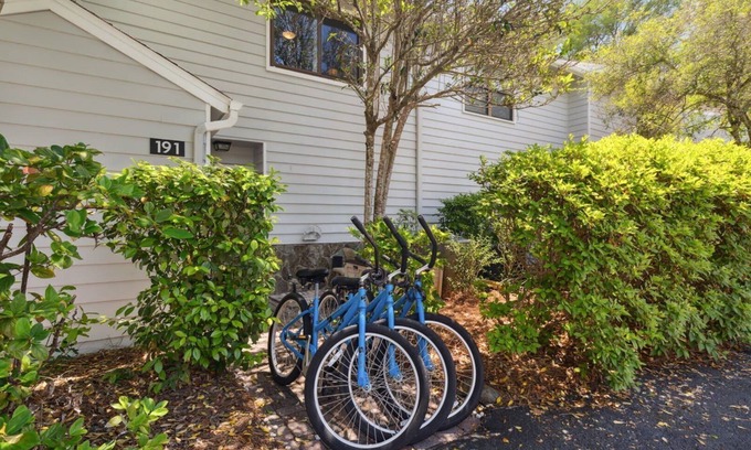 Cassine Village Condo | Steps To Beach Access, Pool, Tennis ~ Seaclusion at Cassine Gardens