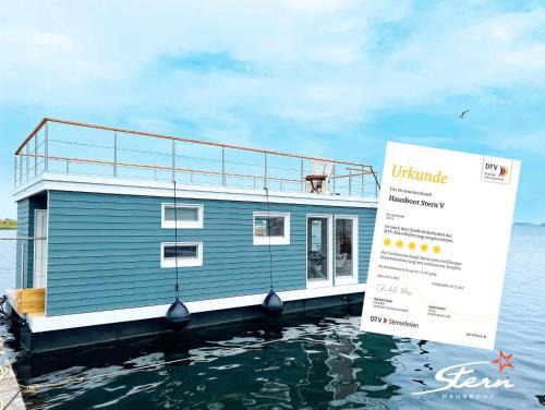 Heiligenhafen House | STERN-V-Stern-Hausboot