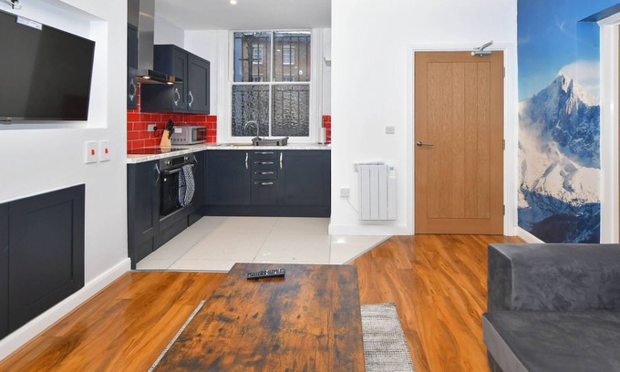 Burslem Apartment | Stoke-On-Trent Flat 8B