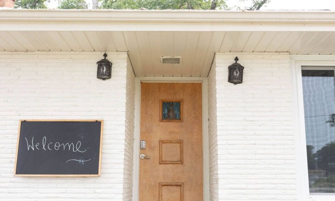 La Porte House | StOnE LaKe KiTcHy CaMpY Oh So gLaMpY!