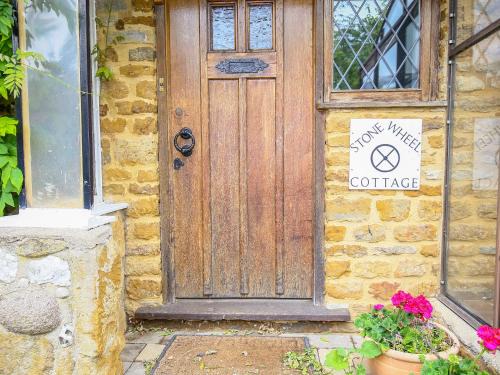 Hook Norton House | Stone Wheel Cottage