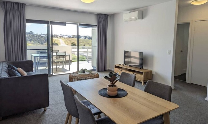 Wright Apartment | Stromlo Strong! 2bd 1br @Wright