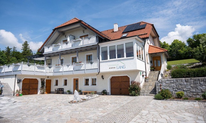 Pfarrkirchen im Muehlkreis House | Studio for two people with a balcony