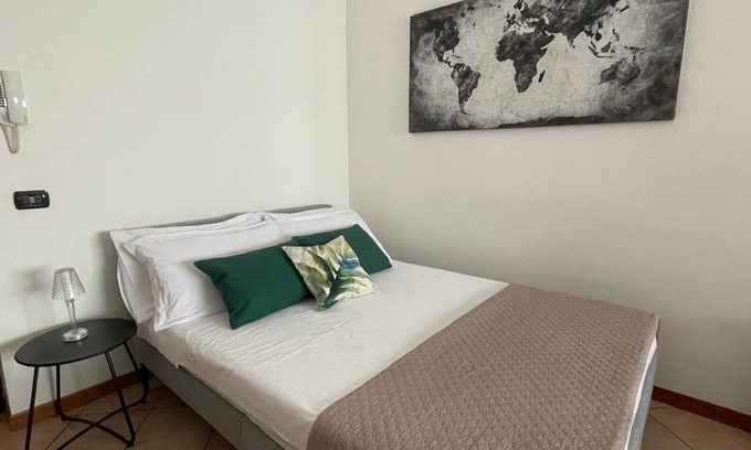 Senago Apartment | Studio 15 min from Rho Fiera (Foliage House)