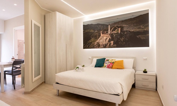 Mistretta Apartment | Studio 2 with Mountain View, Wi-Fi and Air Conditioning