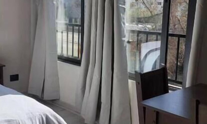 Downtown Santiago Apartment | Studio apartment, subway stations and Barrio Italia nearby. WiFi.