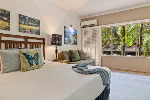 Port Douglas Apartment | Studio Apartments At TreeTops Port Douglas