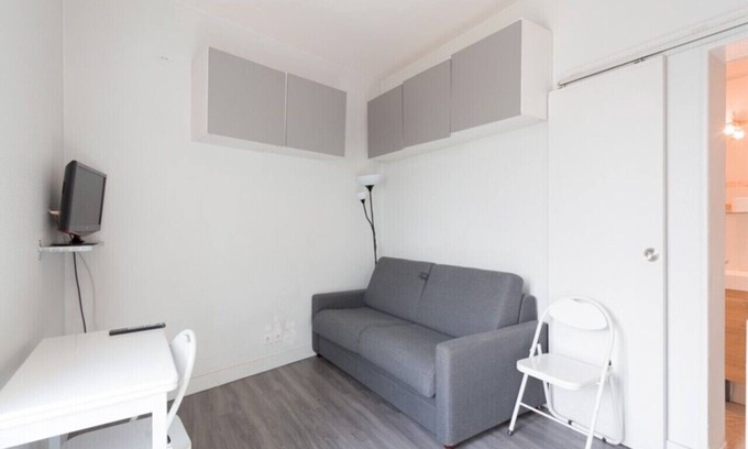 Gentilly Apartment | Studio Avec vue sur le Jardin à 5 min Maison des Examens