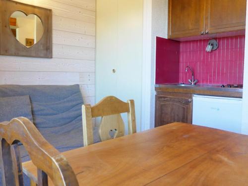 Meribel-Mottaret Apartment | STUDIO DANS UNE RESIDENCE CALME AVEC PARKING PRIVATIF - FR-1-182-43
