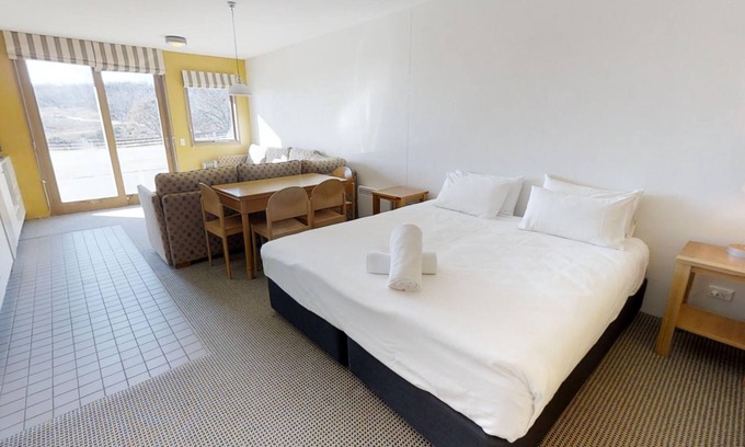 Perisher Valley Apartment | Studio (for 2), The Stables Resort