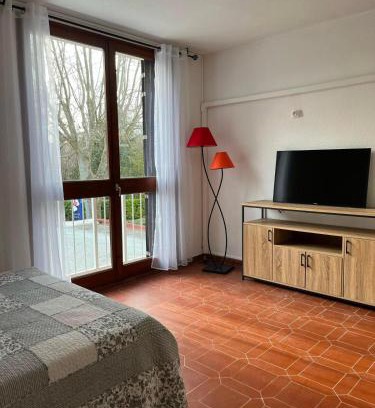 Greoux-les-Bains Apartment | Studio Gréoux-les-Bains