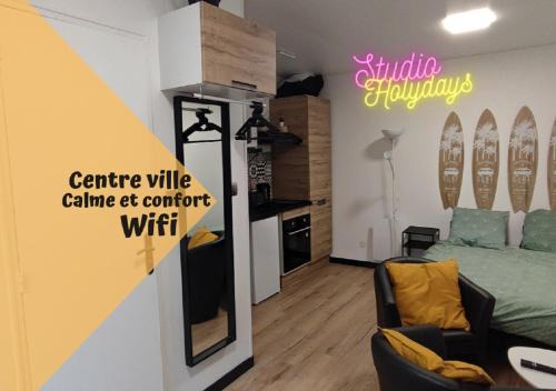 Chalons-en-Champagne Apartment | *Studio Holidays* Centre ville 20 m2