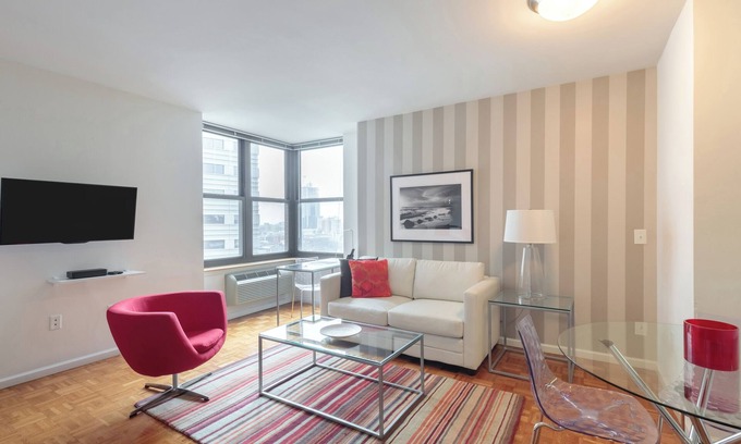 Downtown Jersey City Apartment | Studio in Best Neighborhood of Jersey City