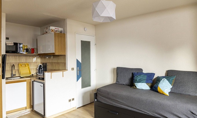 Allos Apartment | Studio in France near Ski Resort & Mountains