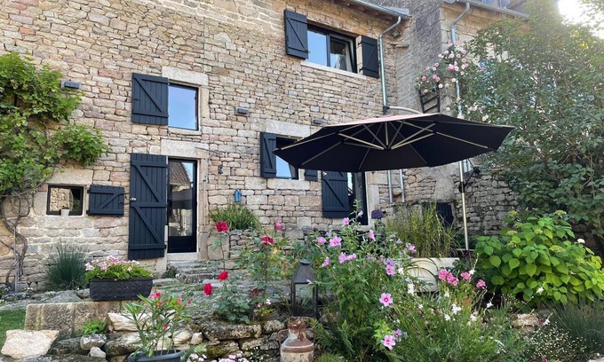 Peyrat-le-Chateau Apartment | Studio Indépendant de 40 m2 "les Pâtureaux" à Quenouille Peyrat LE Chateau