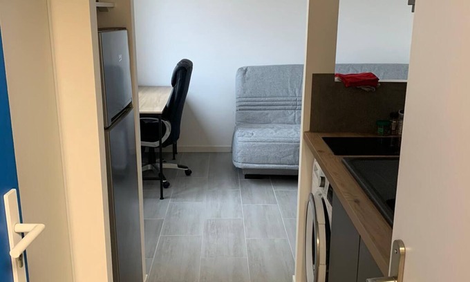 Aix-en-Provence Apartment | Studio Le Claudius Idéalement Situé