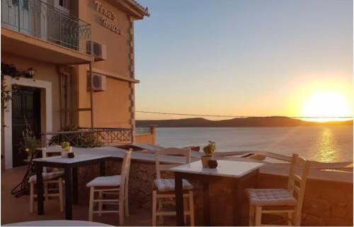 Pylos Apartment | Studio Olga & Danae with panoramic view in Pilos