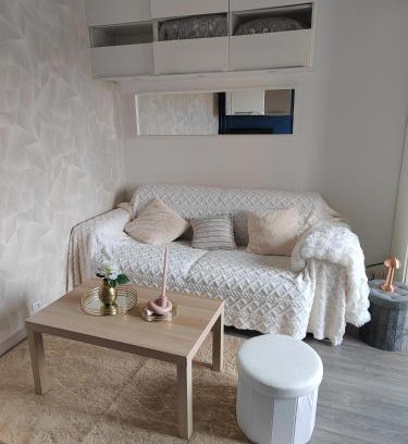 Petit-Colombes Apartment | Studio proche la Défense, Cosy confort