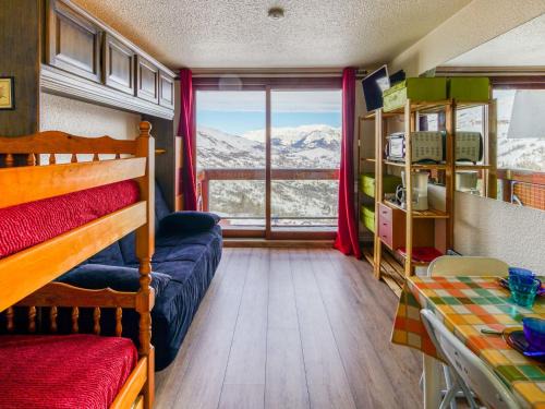 Le Corbier Apartment | Studio Soyouz Vanguard-74 by Interhome