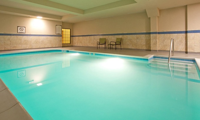 Aquia Harbour Apartment | Studio Suite Great for Business Travelers | Shared Indoor Pool + 24h Business Center