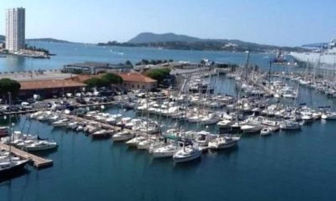 Old Town Apartment | Studio T1 - Toulon - Panoramic view of the port