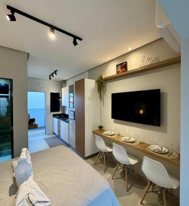 Jardim Palmeiras Apartment | Studio1 com varanda e garagem exclusiva
