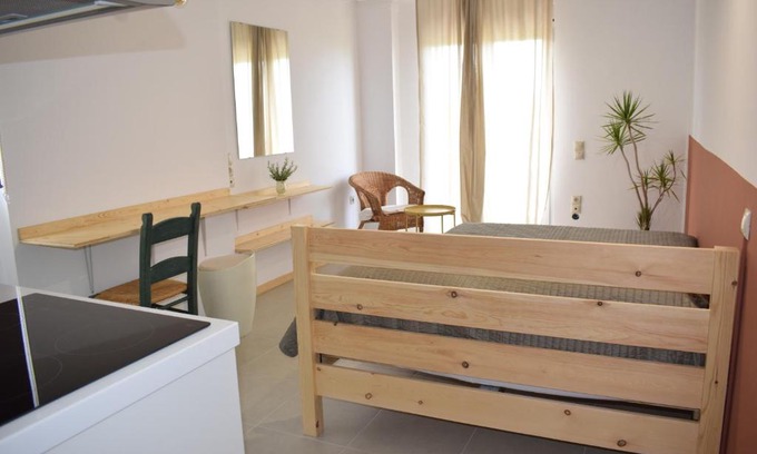 Chania Town Apartment | Studios Staring at the Sunset
