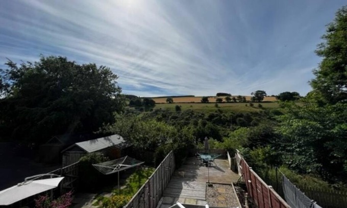 Jedburgh House | Stunning 2 bedroom house with Garden