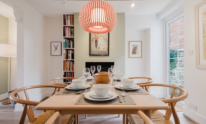 Oxford House | Stunning 3 Bedroom Oxford Retreat