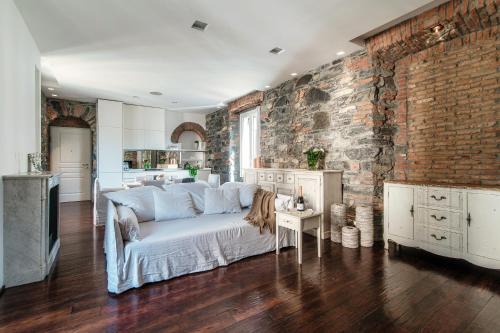 Como Apartment | Stunning Central Como apt by JOIVY