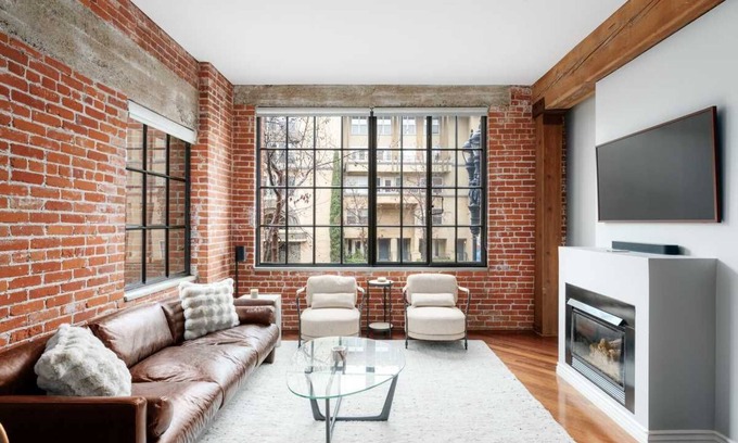 Marina District Condo | Stunning Historic Unit in Coveted Marina District