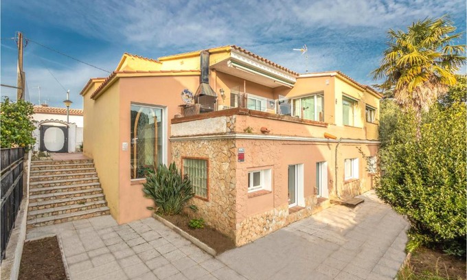 Calonge House | Stunning home in Sant Antoni Calonge w/ WiFi and 5 Bedrooms