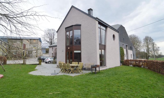 Neufchateau House | Stunning Holiday Home with Sauna in Neufchateau