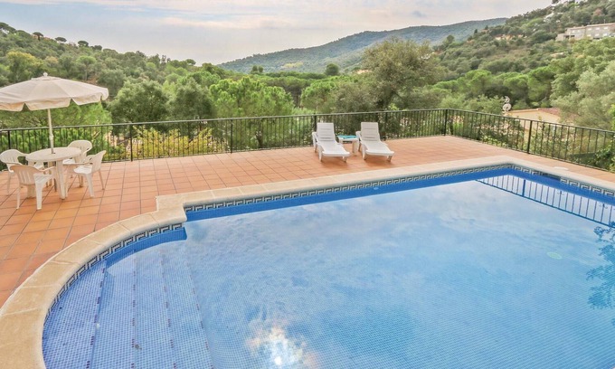 Rio d'Oro House | Stunning home in Calonge with WiFi