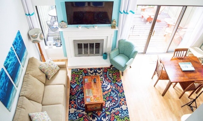 Avoca Condo | Stunning Lake-themed condo on Lake Monroe at Eagle Pointe Golf Resort.nnn