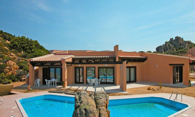 Trinita d'Agultu e Vignola Villa | Stunning private villa for 10 people with private pool, WIFI, A/C, TV and pets allowed
