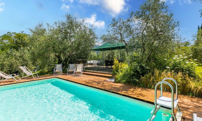 Pian di Sco Villa | Stunning private villa for 6 people with WIFI, private pool, TV, panoramic view and parking